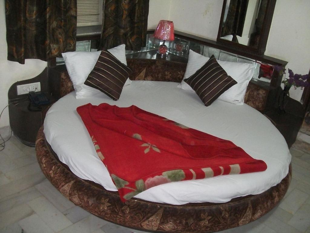 Anmol Hotels Pvt Ltd Delhi  Room photo